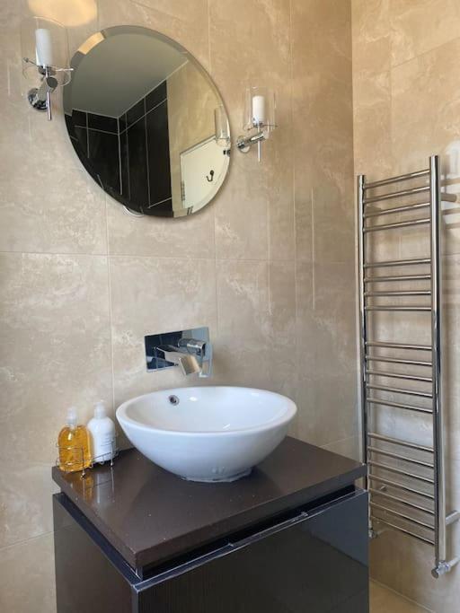 Luxury Apart London Bridge Appartement Buitenkant foto