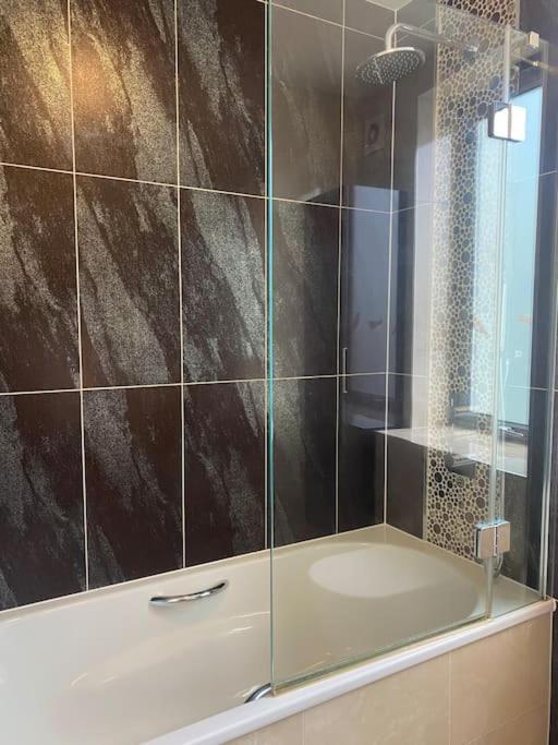 Luxury Apart London Bridge Appartement Buitenkant foto